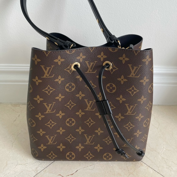 Louis Vuitton Handbags - NeoNoe Louis Vuitton Monogram MM